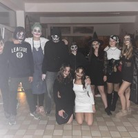 Strašidelná stezka školou